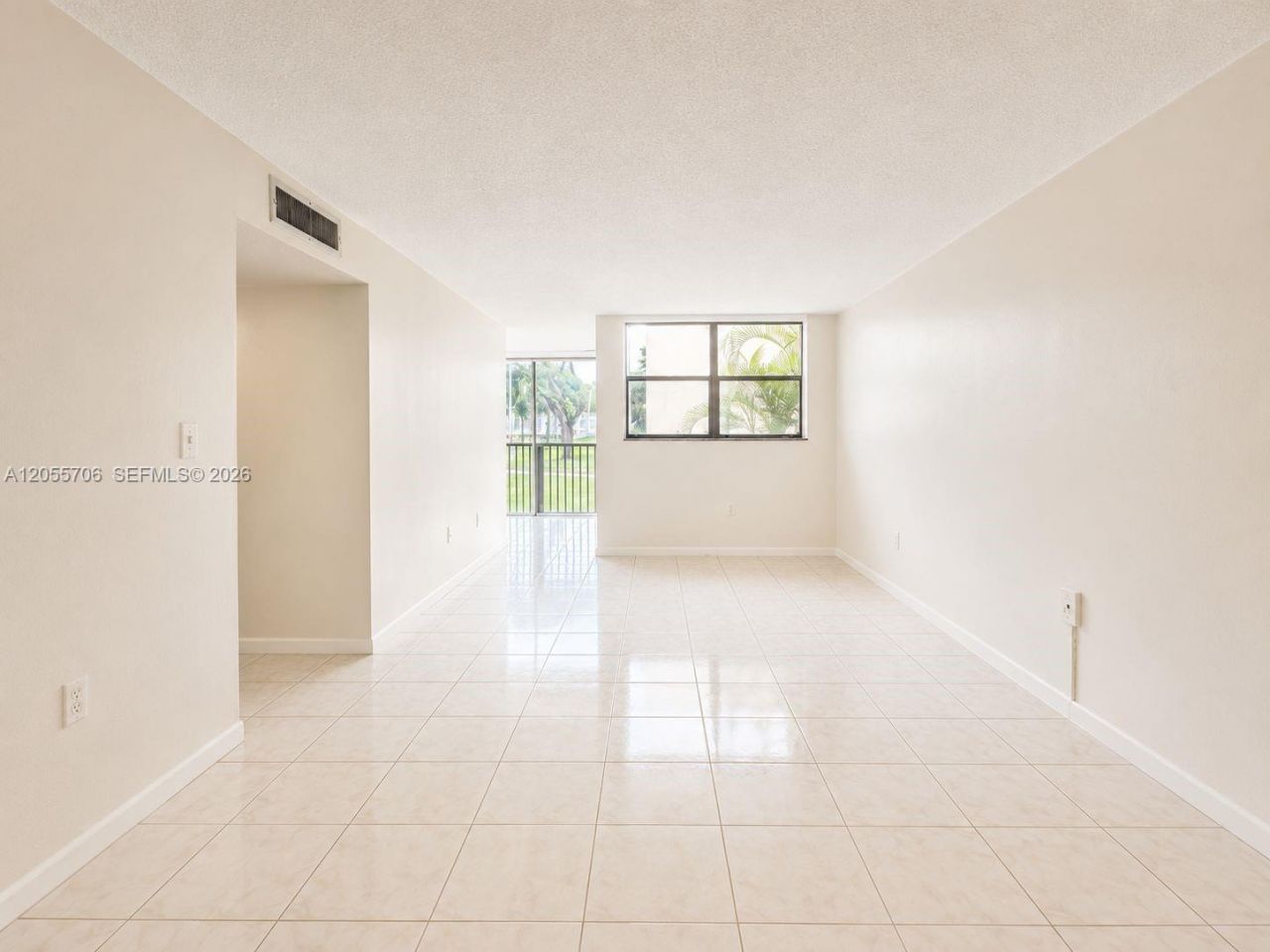 9431 SW 4th St, Unit 107, Miami, FL 33174 Photo
