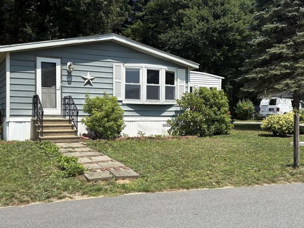 117 Vista Lane, Sturbridge, MA 01566
