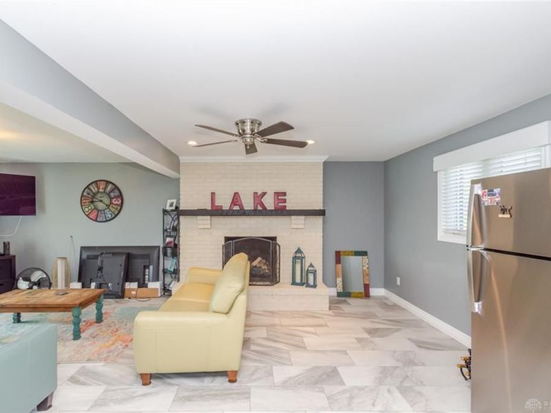 146 Lakengren Drive, Eaton, OH 45320 Photo 8