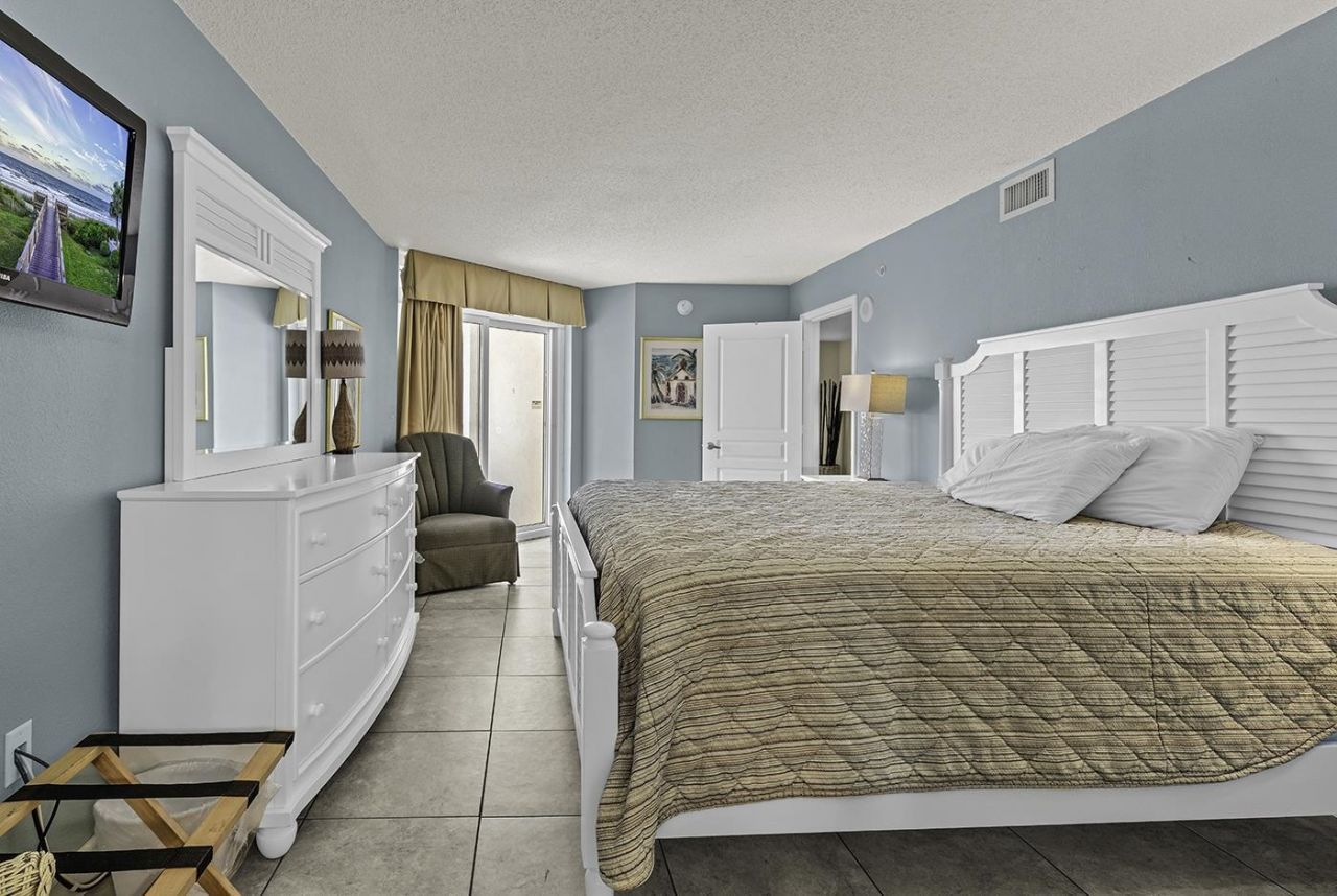 2711 S Ocean Blvd.  Photo 17
