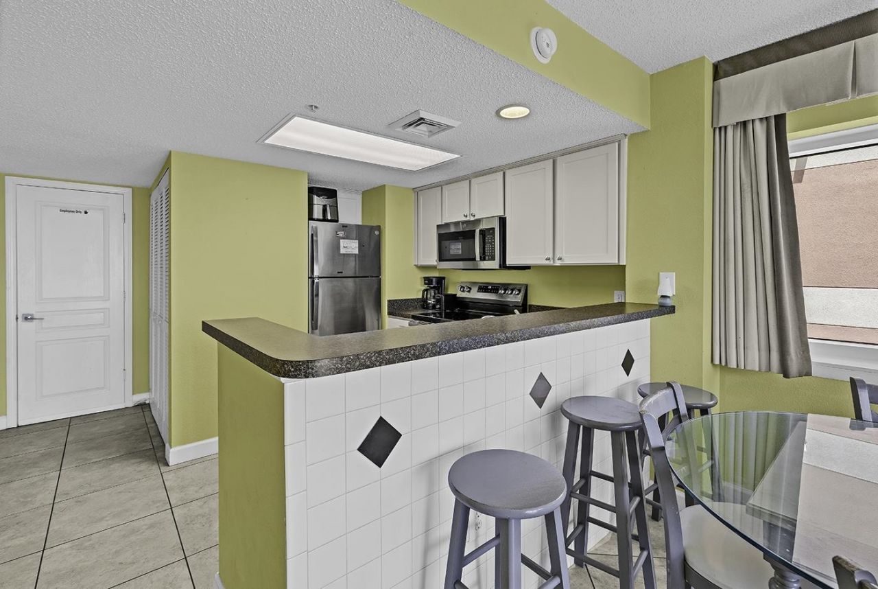 2711 S Ocean Blvd.  Photo 9