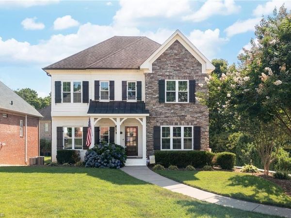 4412 Greystone Place Court , Winston-Salem, NC 27106