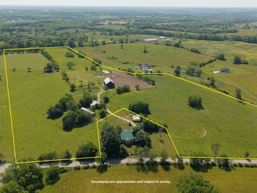 6236 McCowans Ferry Road, Versailles, KY 40383