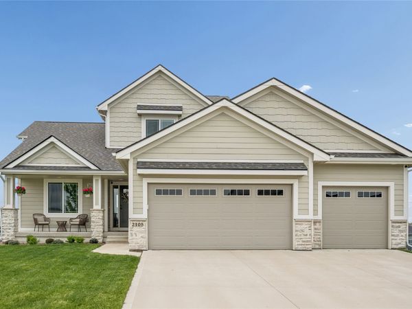2105 Timberview Drive , Norwalk, IA 50211