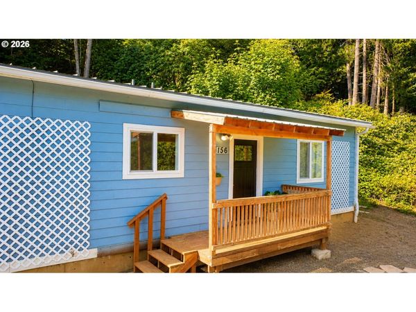 156 Pine Street, Falls City, OR 97344