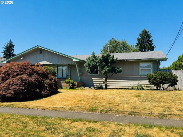 641 BRYAN ST, Woodburn, OR 97071
