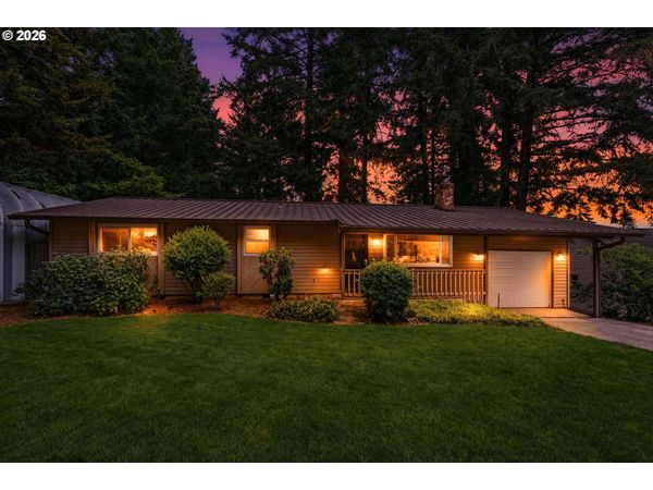 16792 S PAM DR, Oregon City, OR 97045