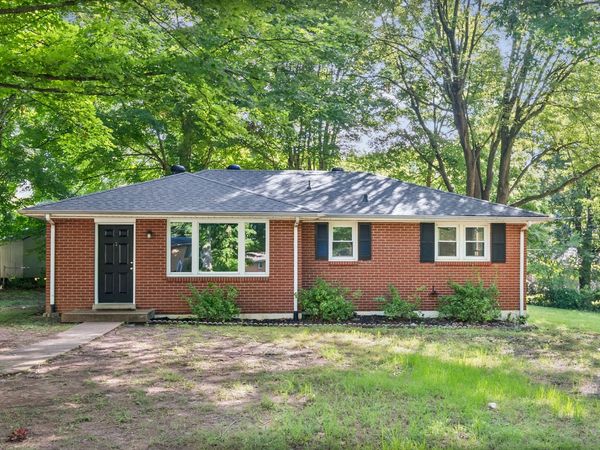 18 Dalewood Dr , Clarksville, TN 37042