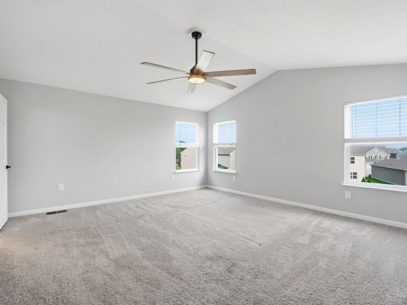 5389 Valley View Drive, Hamilton Twp, OH 45152 Photo 37