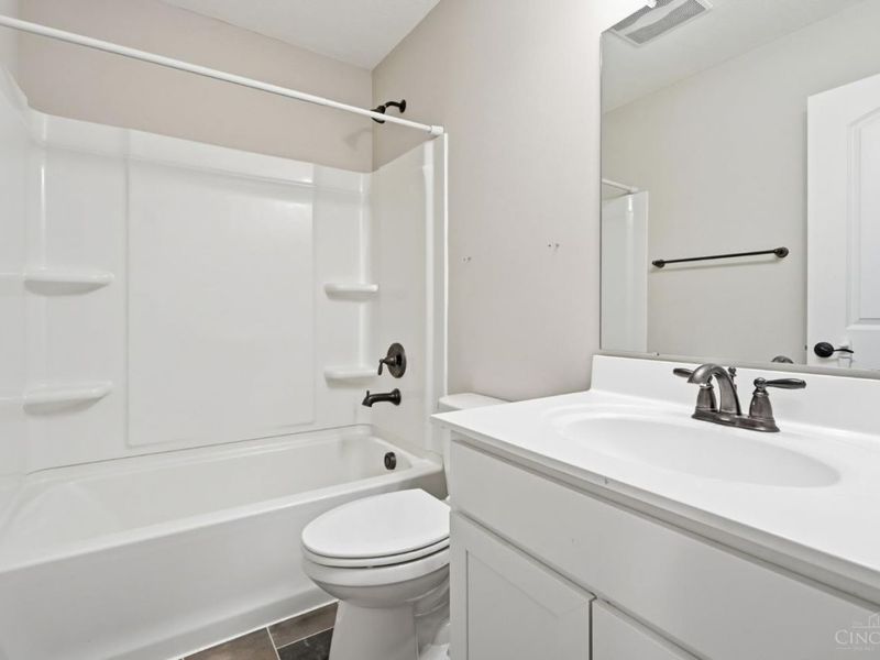 5389 Valley View Drive, Hamilton Twp, OH 45152 Photo 48