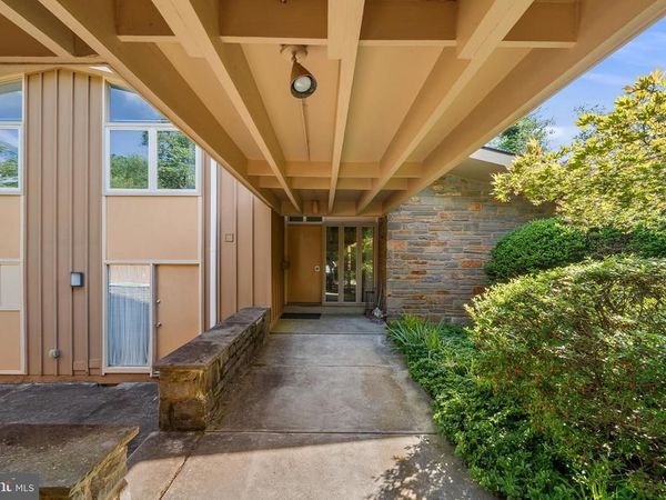 129 LOCUST GROVE ROAD , BRYN MAWR, PA 19010