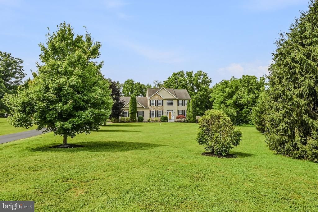 175 WINDEMERE LANE , LINCOLN UNIVERSITY, PA 19352
