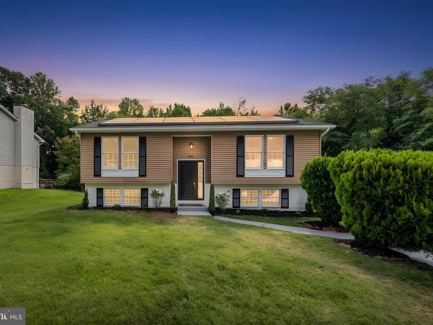 2406 Timbercrest Drive , District Heights, MD 20747 Main Photo
