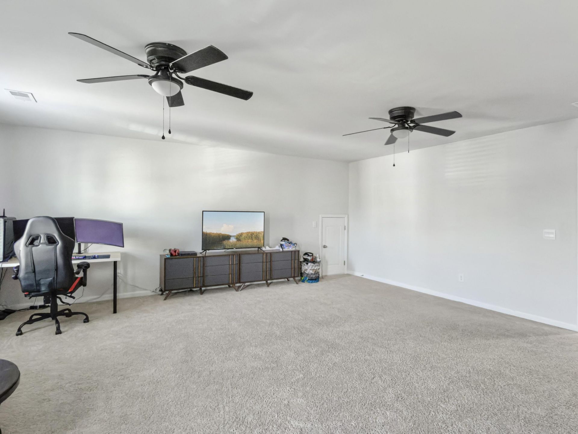 240 Sweet Cherry Lane Photo 27