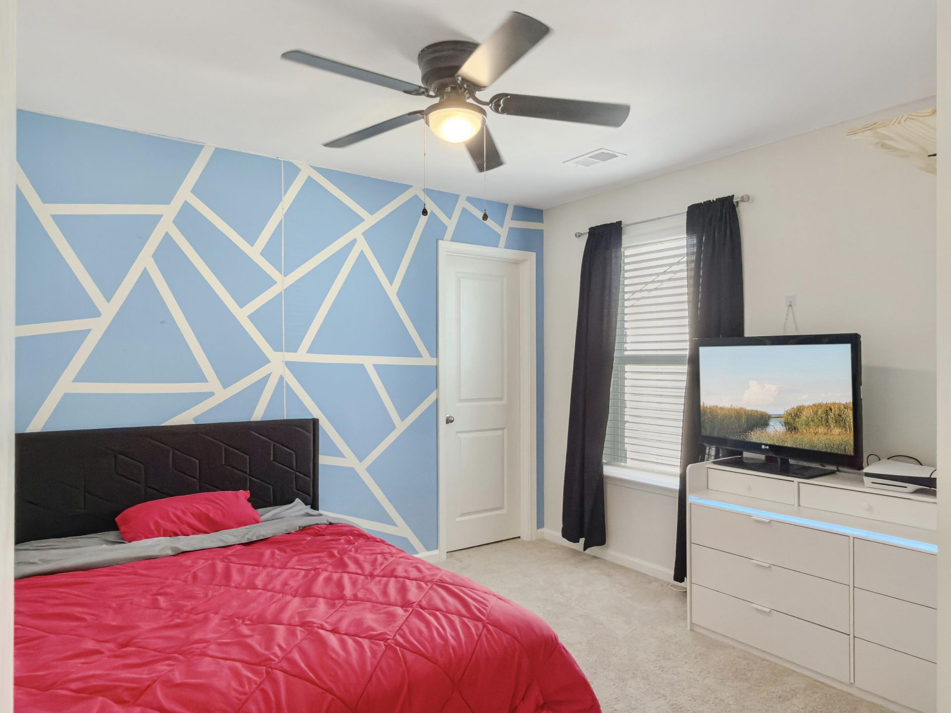240 Sweet Cherry Lane Photo 37