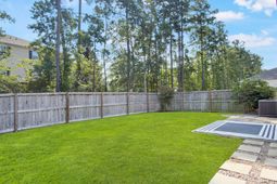 240 Sweet Cherry Lane photo 4