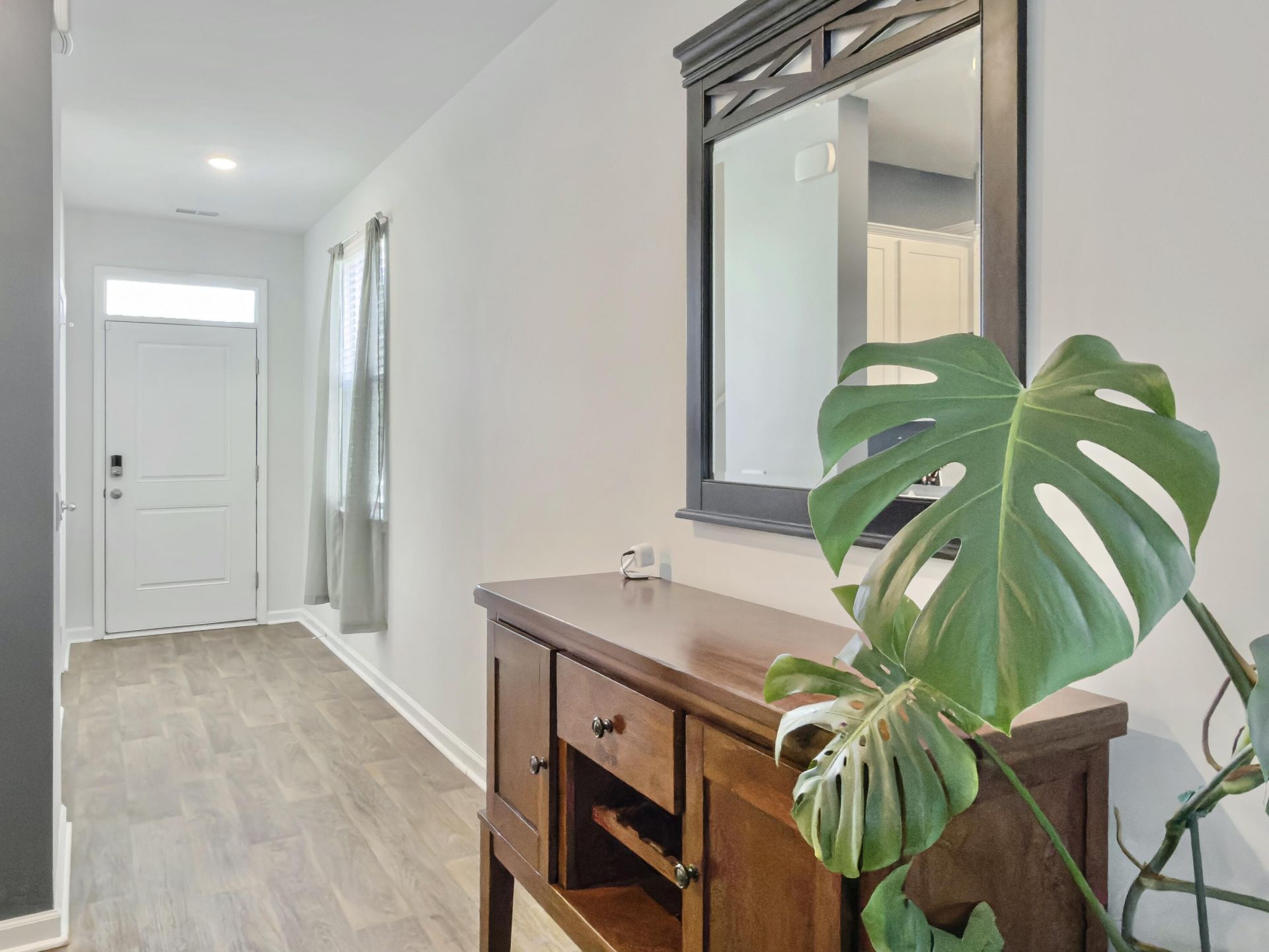 240 Sweet Cherry Lane Photo 7