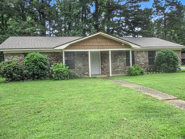 10813 Valiant Drive, Little Rock, AR 72209
