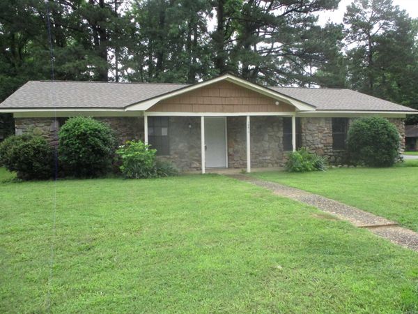 10813 Valiant Drive, Little Rock, AR 72209