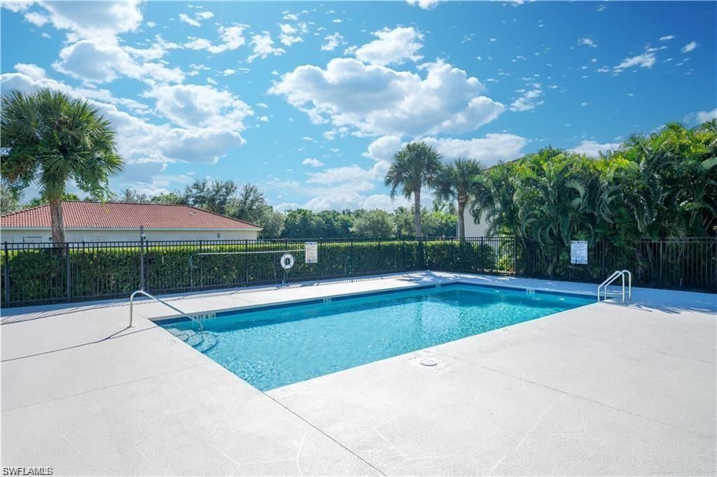 4110 Castilla Cir, Unit 105, Fort Myers, FL 33916 Photo