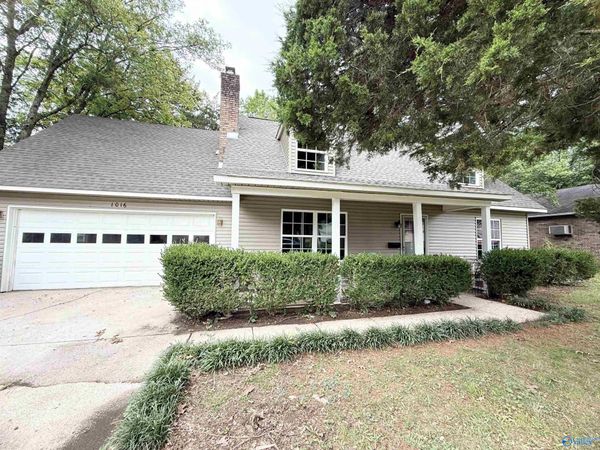 1016 Vicksburg Lane SE, Huntsville, AL 35803