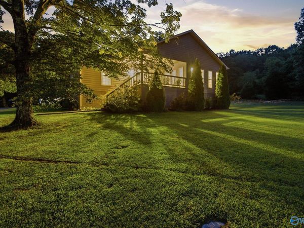 4121 Cathedral Caverns Road, Woodville, AL 35776