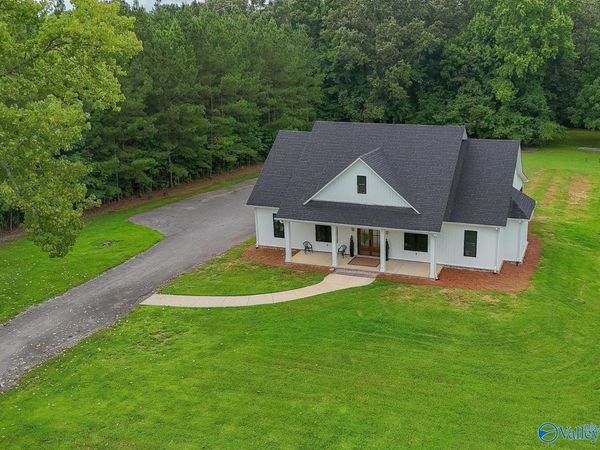 4395 Barkley Bridge Road, Hartselle, AL 35640