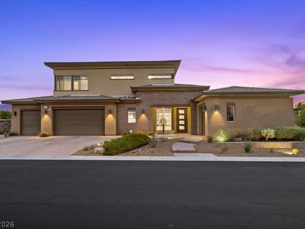 8345 Mojave Creek Court, Las Vegas, NV 89113