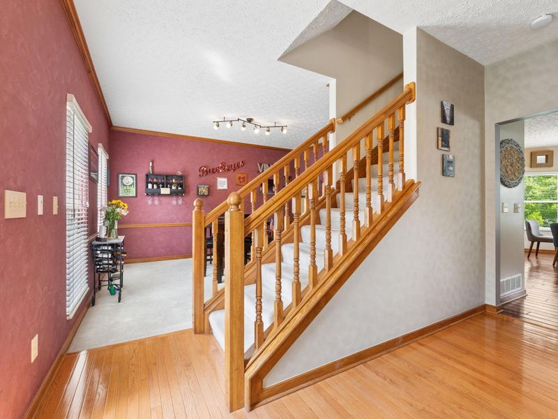 6045 Seton Court, Lewis Center, OH 43035 Photo 6