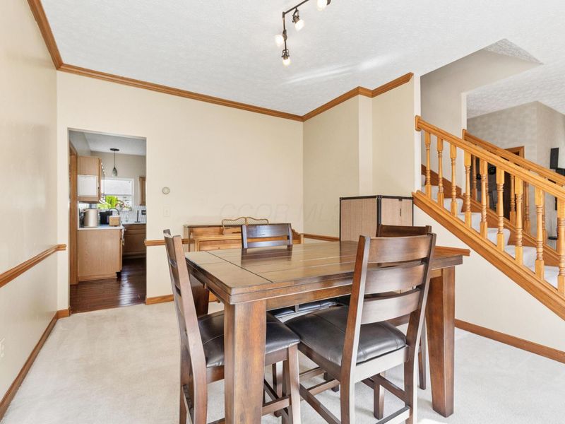 6045 Seton Court, Lewis Center, OH 43035 Photo 9