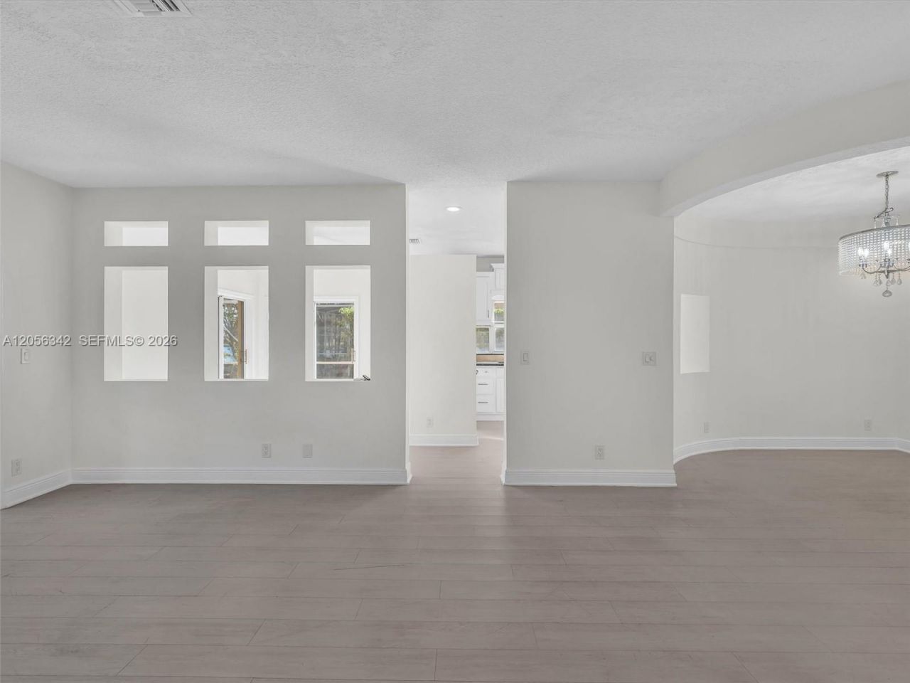 11407 Lakeview Dr, Coral Springs, FL 33071 Photo