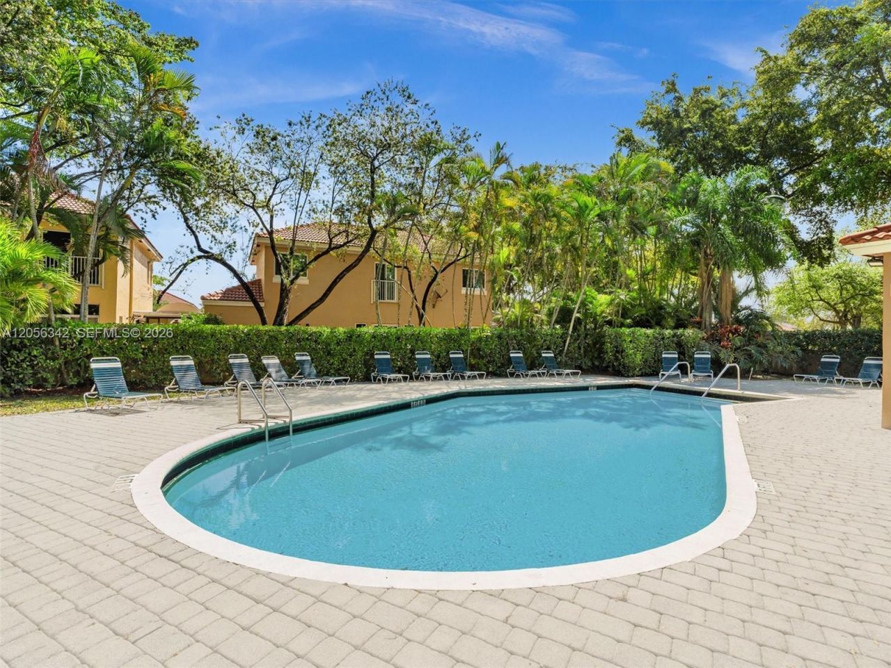 11407 Lakeview Dr , Coral Springs, FL 33071 Photo