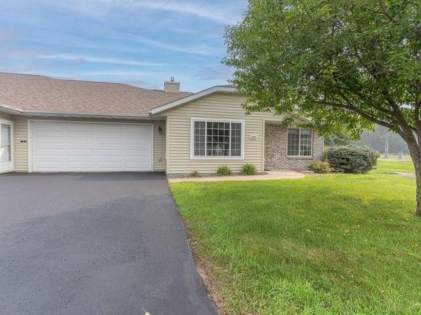 4530 E Robin Meadows Lane, Eau Claire, WI 54701