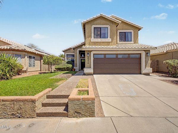 2224 E MORROW Drive, Phoenix, AZ 85024