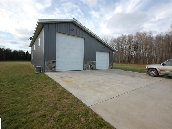 3380 Bella Drive, West Branch, MI 48661