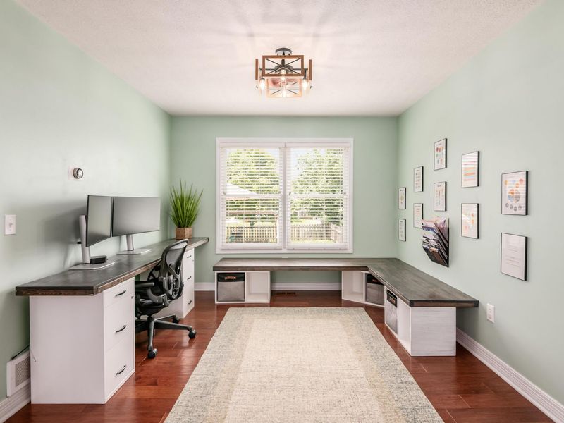 2381 Smokehill Drive, Columbus, OH 43228 Photo 9