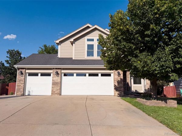 10562 Falcon Street , Longmont, CO 80504