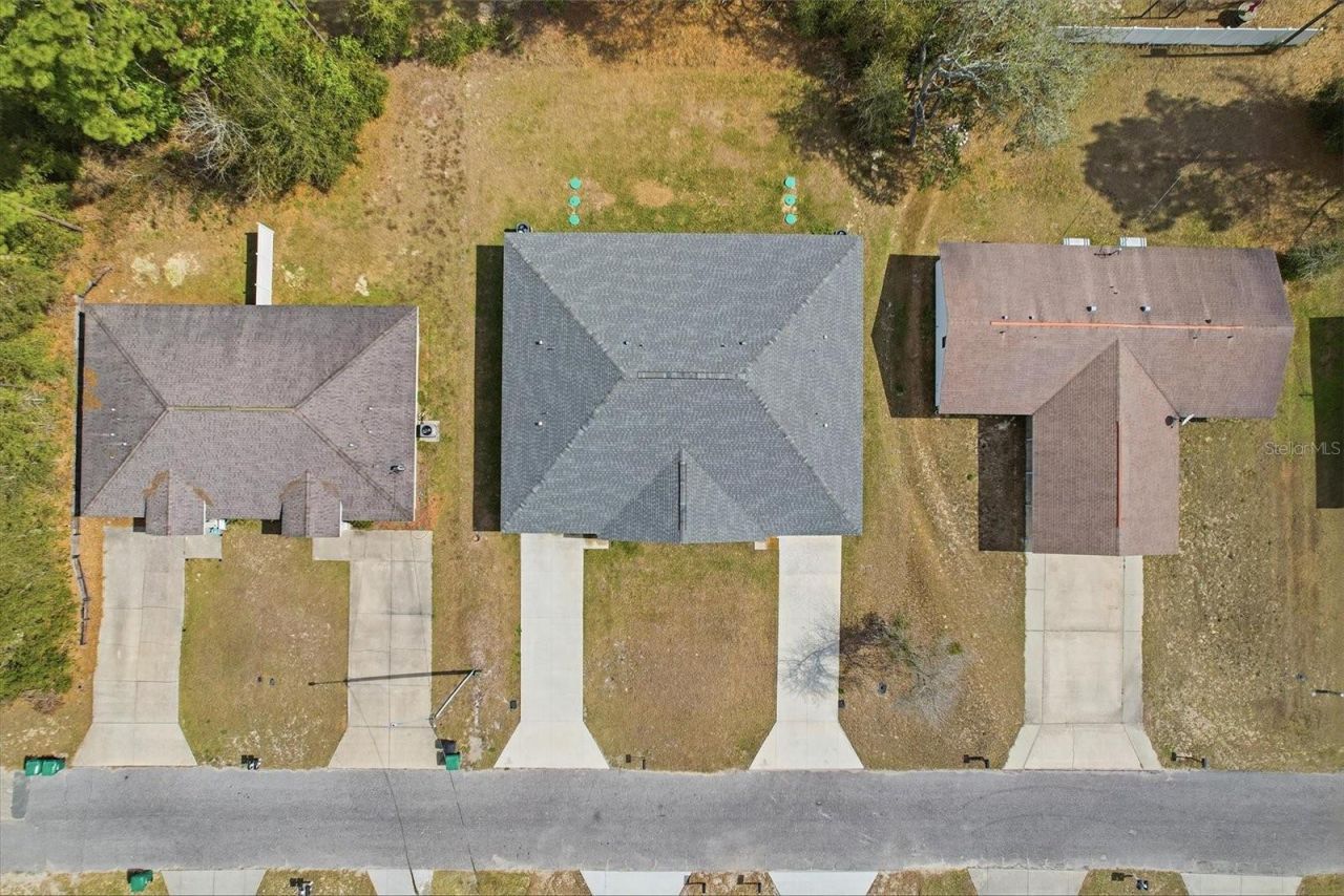 9371/9373 N Peachtree Way , Citrus Springs, FL 34434 Photo