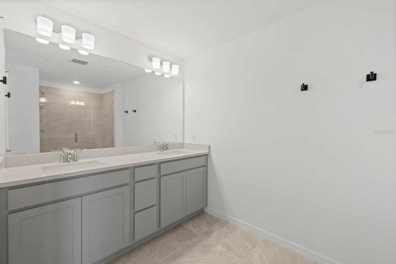 5055 Sunrise Estates Drive , Melbourne, FL 32904 Photo