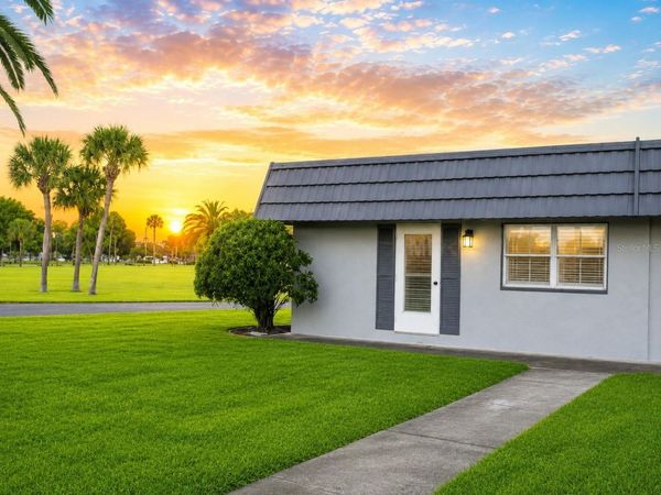 202 BEDFORD TRAIL , Unit 97, SUN CITY CENTER, FL 33573