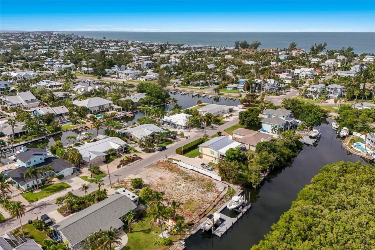 508 77th Street, Bradenton Beach, FL 34217 Photo