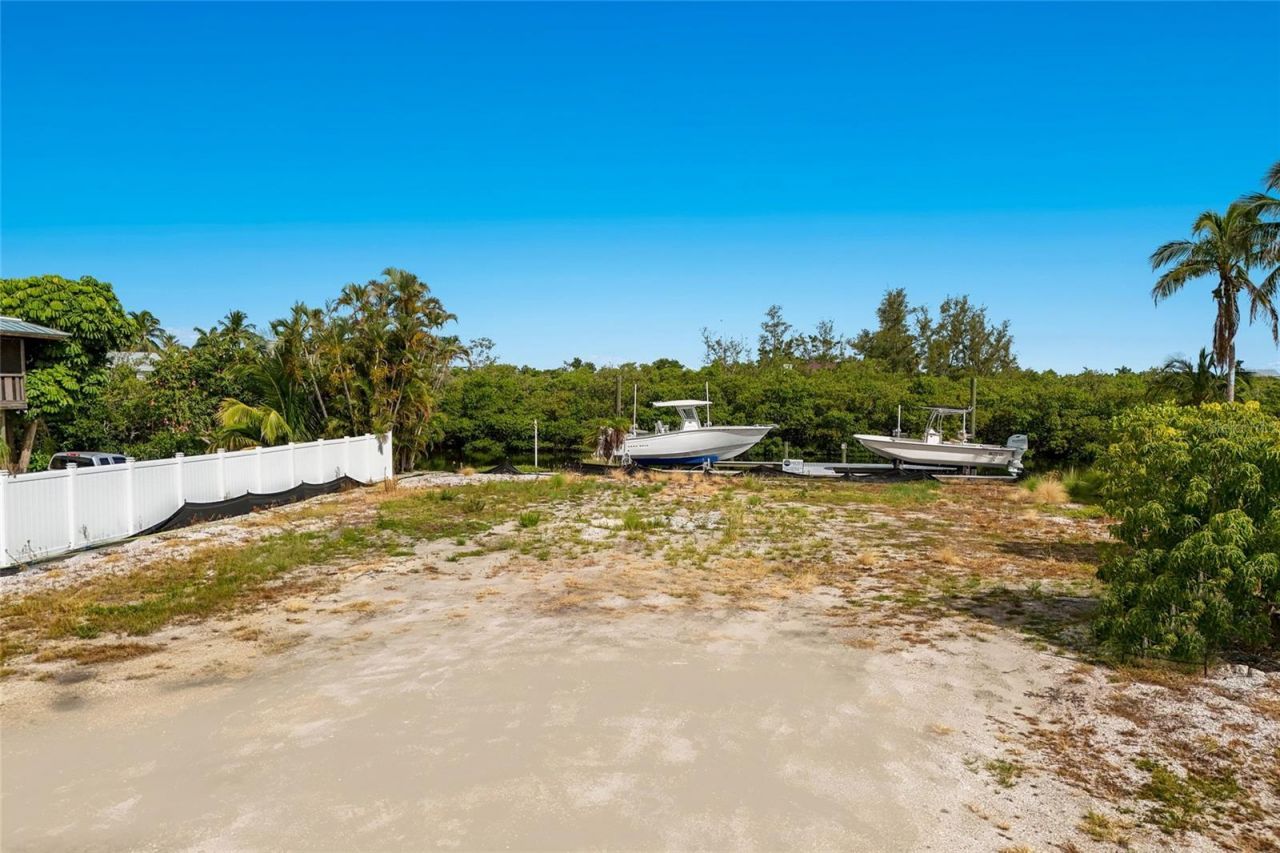508 77th Street, Bradenton Beach, FL 34217 Photo