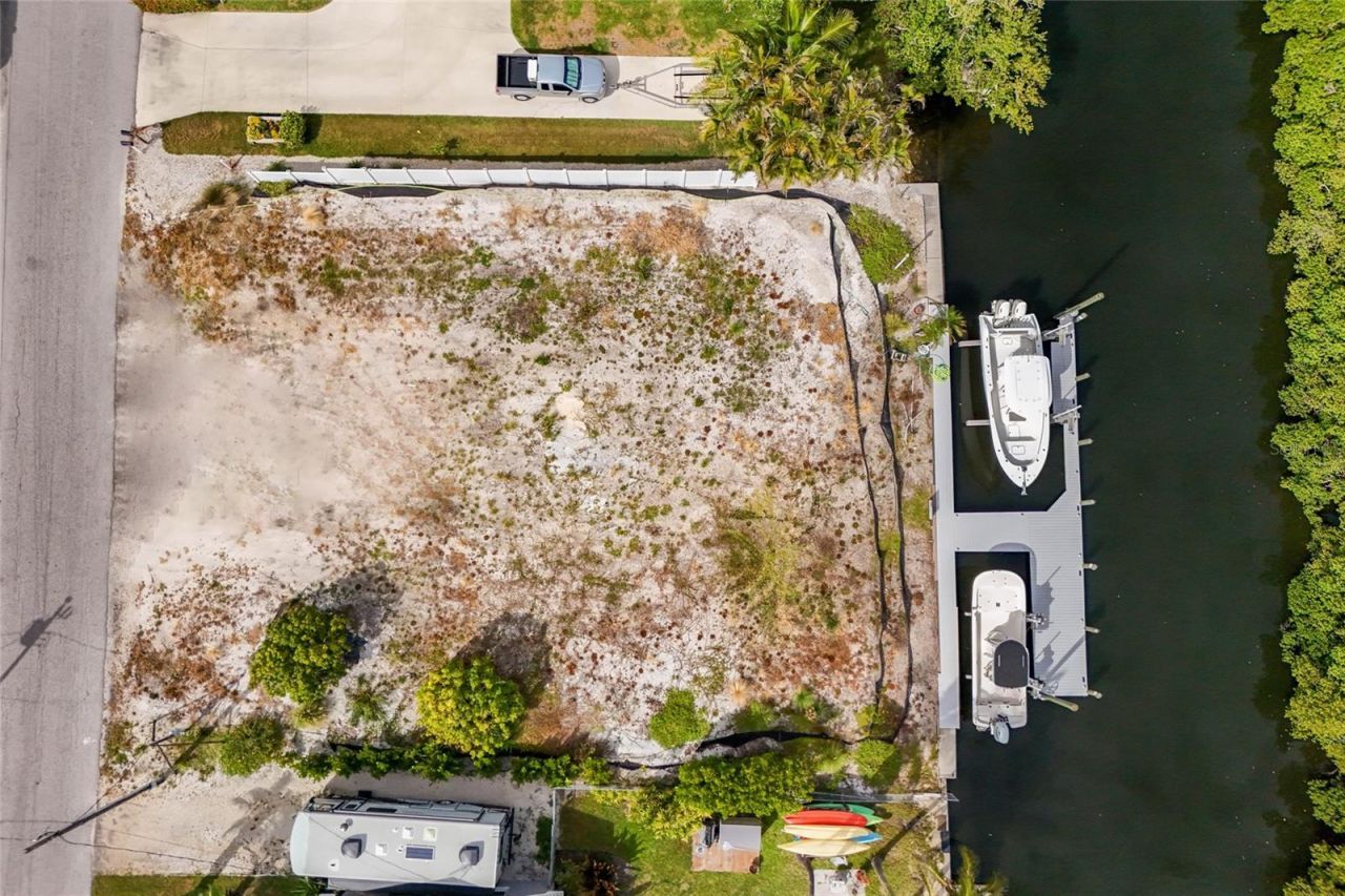 508 77th Street, Bradenton Beach, FL 34217 Photo