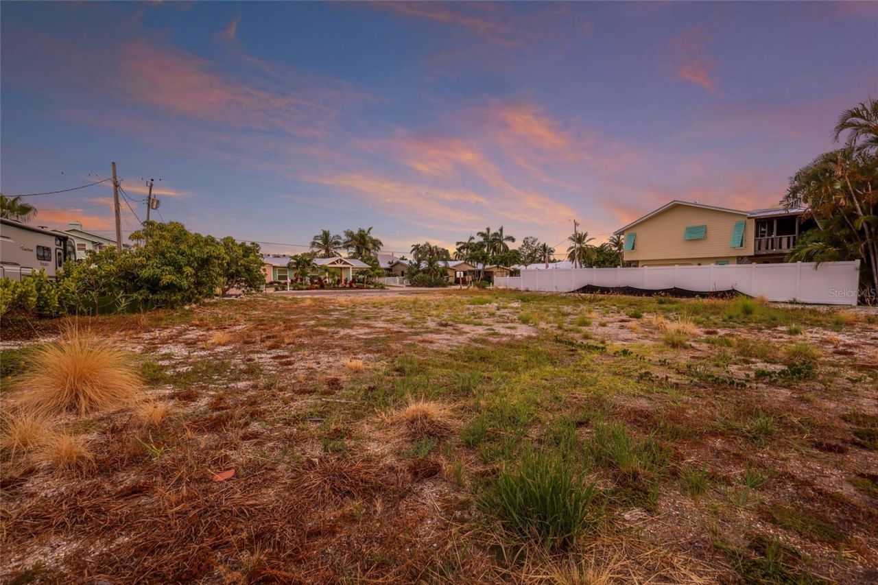 508 77th Street, Bradenton Beach, FL 34217 Photo
