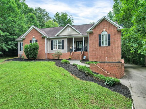 632 Old Parksville Road NE, Cleveland, TN 37323