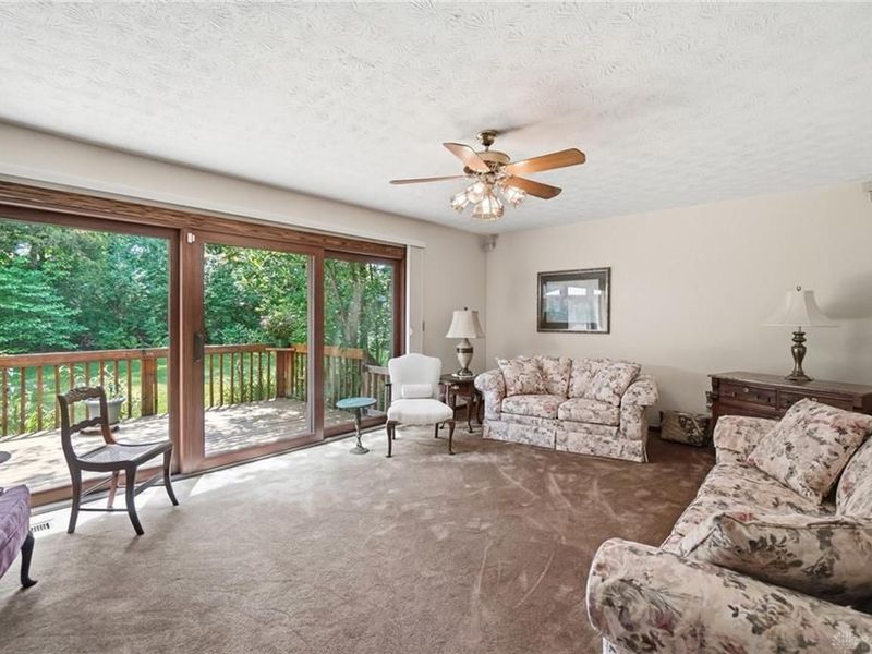 340 E Stonequarry Road, Vandalia, OH 45377 Photo 5