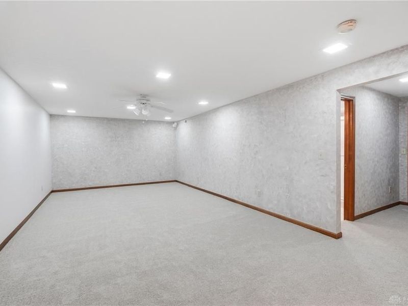 340 E Stonequarry Road, Vandalia, OH 45377 Photo 71