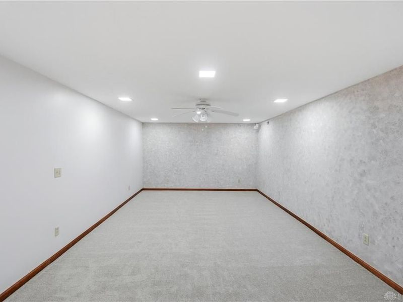 340 E Stonequarry Road, Vandalia, OH 45377 Photo 74