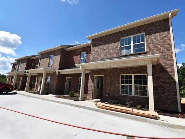 550 Peachers Mill Rd , Unit F1, Clarksville, TN 37042