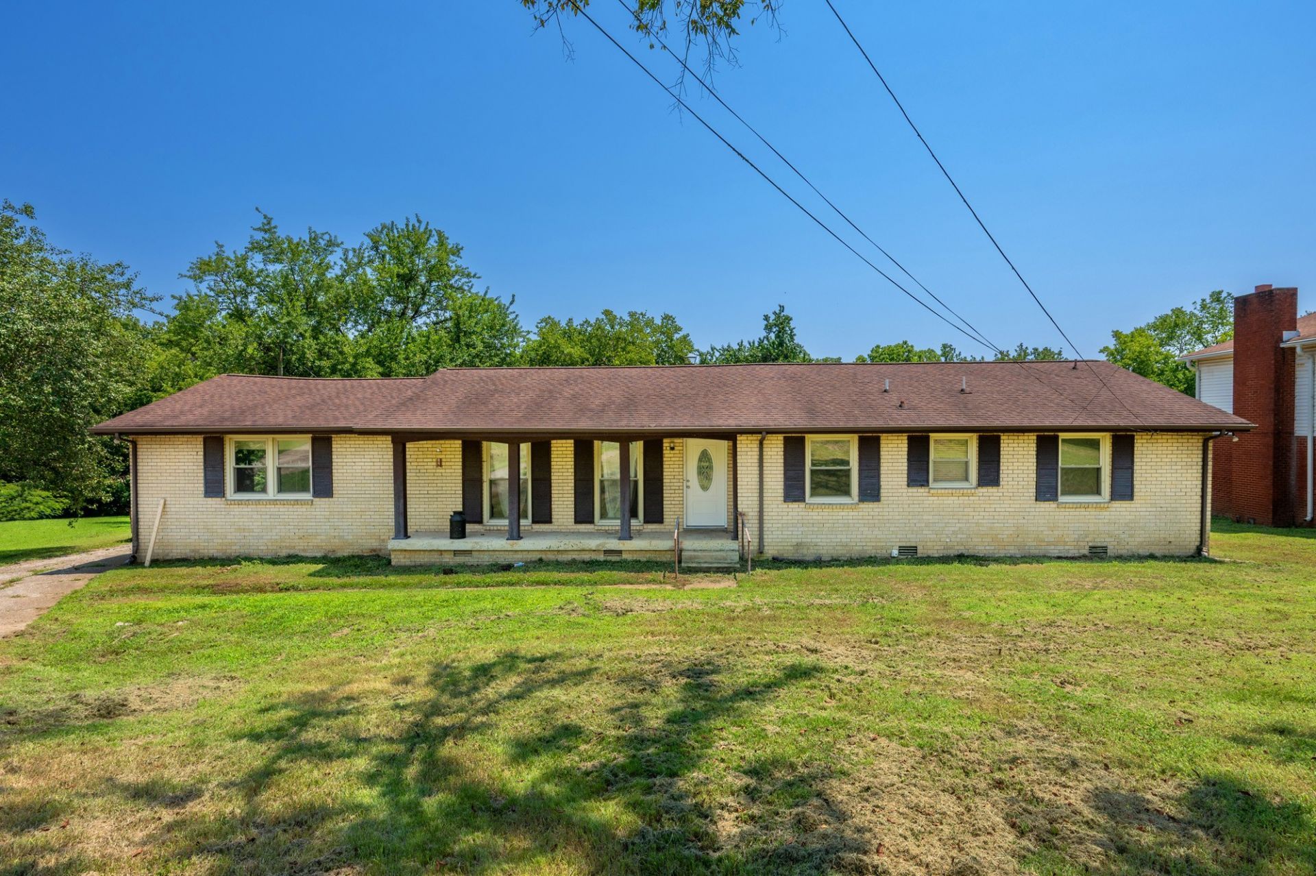 4016 Drakes Branch Rd , Nashville, TN 37218 Main Photo